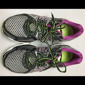 Asics GEL IGS GT2000